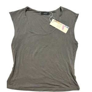 Dokotoo Charcoal Gray Scoop Neck Sleeveless Top – Size L – NWT